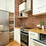 Bright Rybacka In With Parking By Renters *