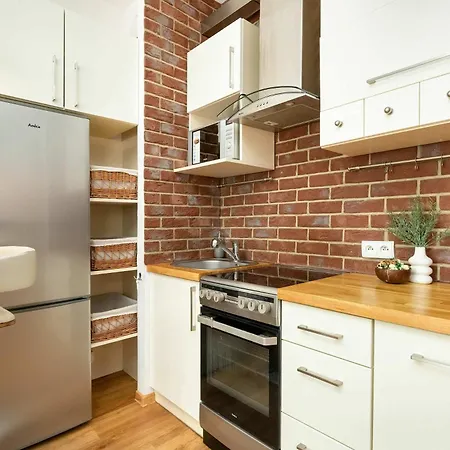 Bright Rybacka In With Parking By Renters