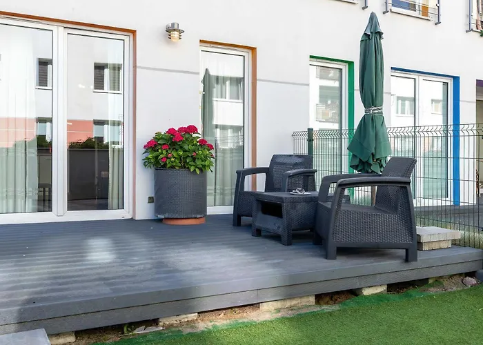 Bright Rybacka In With Parking By Renters Apartamento Władysławowo