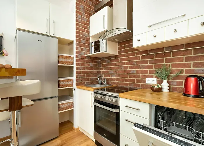 Bright Rybacka In With Parking By Renters *