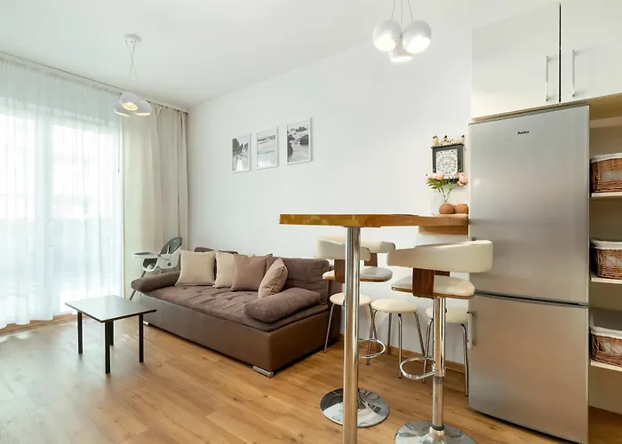 Apartamento Bright Rybacka In With Parking By Renters Władysławowo